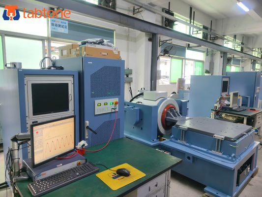 Uçak parçalarının test edilmesi için elektrodinamik titreşim sallayıcısı MIL-STD-810G'ye uymaktadır