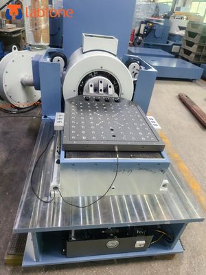 3 Eksenli Sarsma Tablası  Pil Testi İçin Titreşim Test Sistemi IEC62133'e Uygun