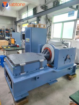 Uçak parçalarının test edilmesi için elektrodinamik titreşim sallayıcısı MIL-STD-810G'ye uymaktadır